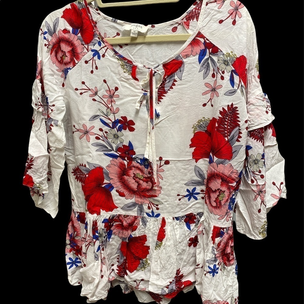 Umgee blouse floral print bell sleeves ties on front 3/4” sleeves Size medium